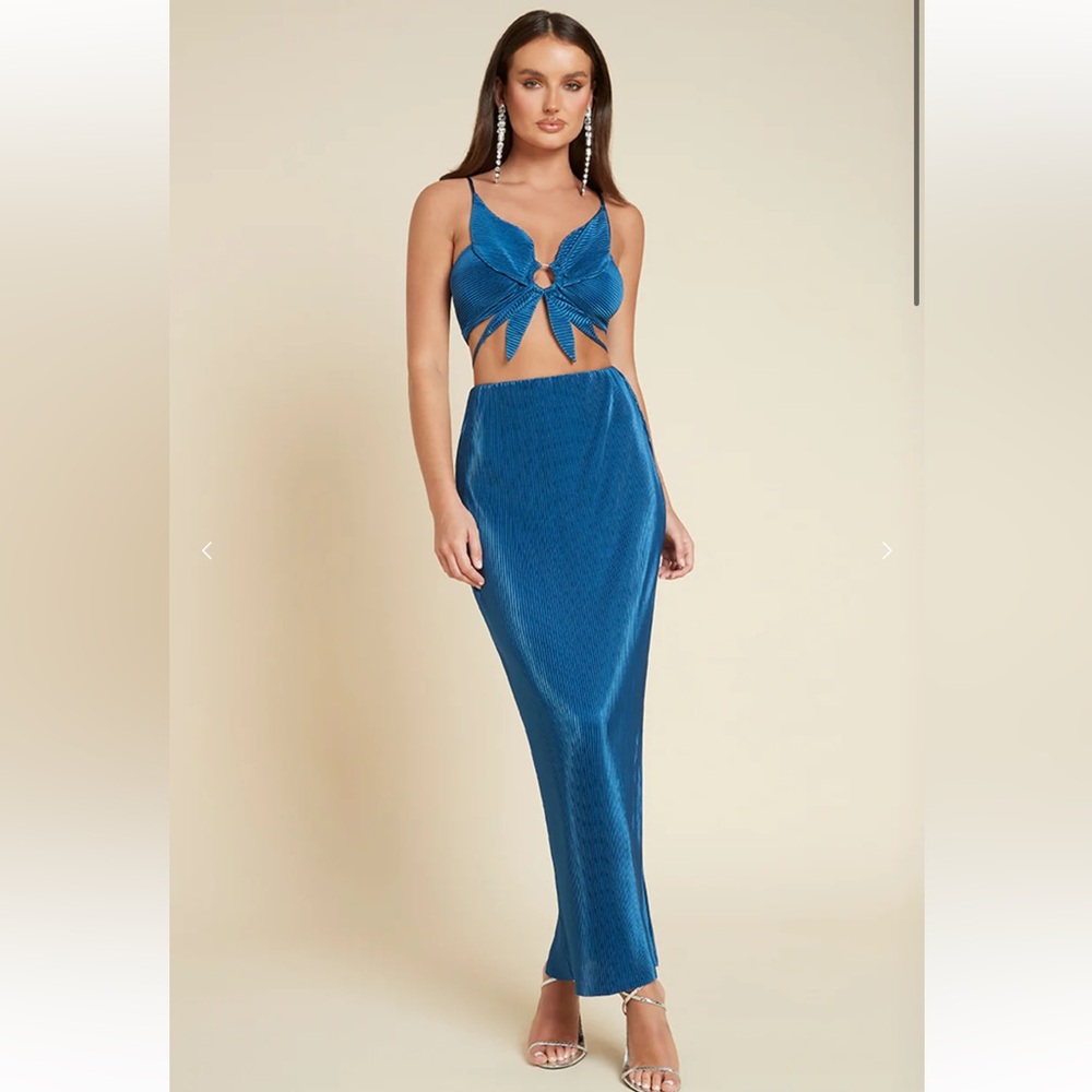 LENNY BRA CROPPED TOP AND MAXI SKIRT COORD SET - AZURE BLUE - SIZE XL